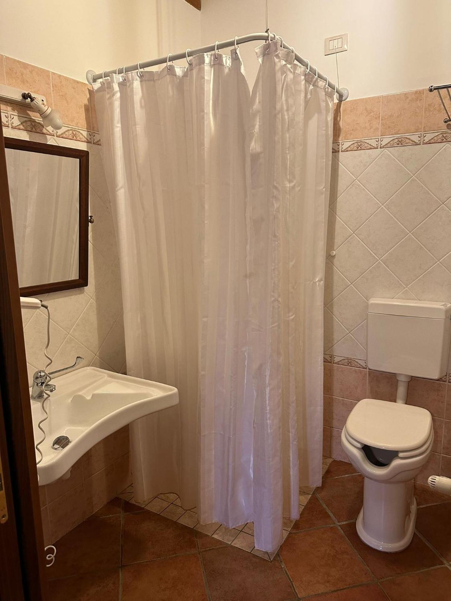 La Corte Dell'Ulivo Polazzo Exterior foto